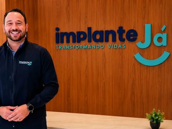 Dr. João Paulo — cirurgião-dentista na Implante Já BH